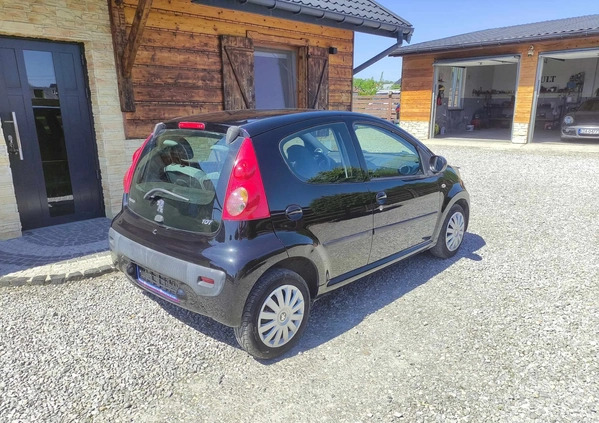 Peugeot 107 cena 18200 przebieg: 98000, rok produkcji 2008 z Tarnów małe 46